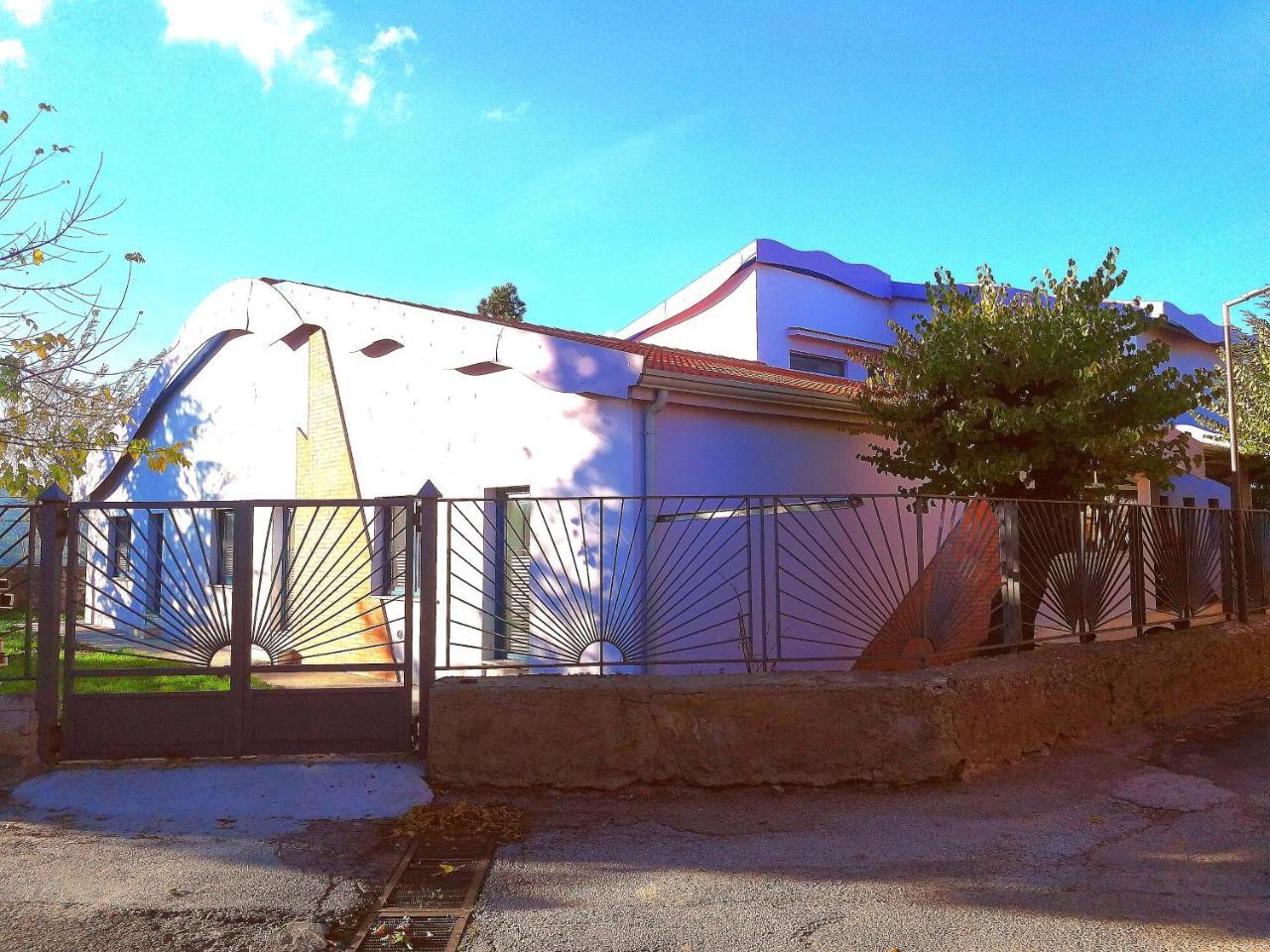 Hostel Basilicata Al Volo Brindisi di Montagna Exteriér fotografie